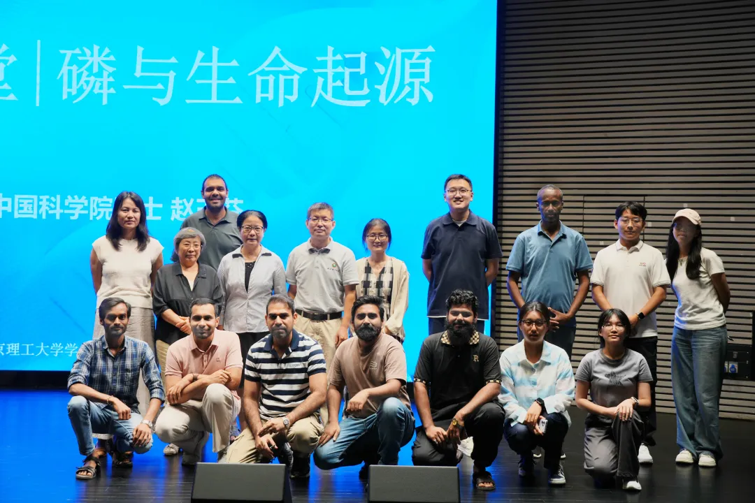 85927f16379f90f8e3632737d9a44719-sz_10222565